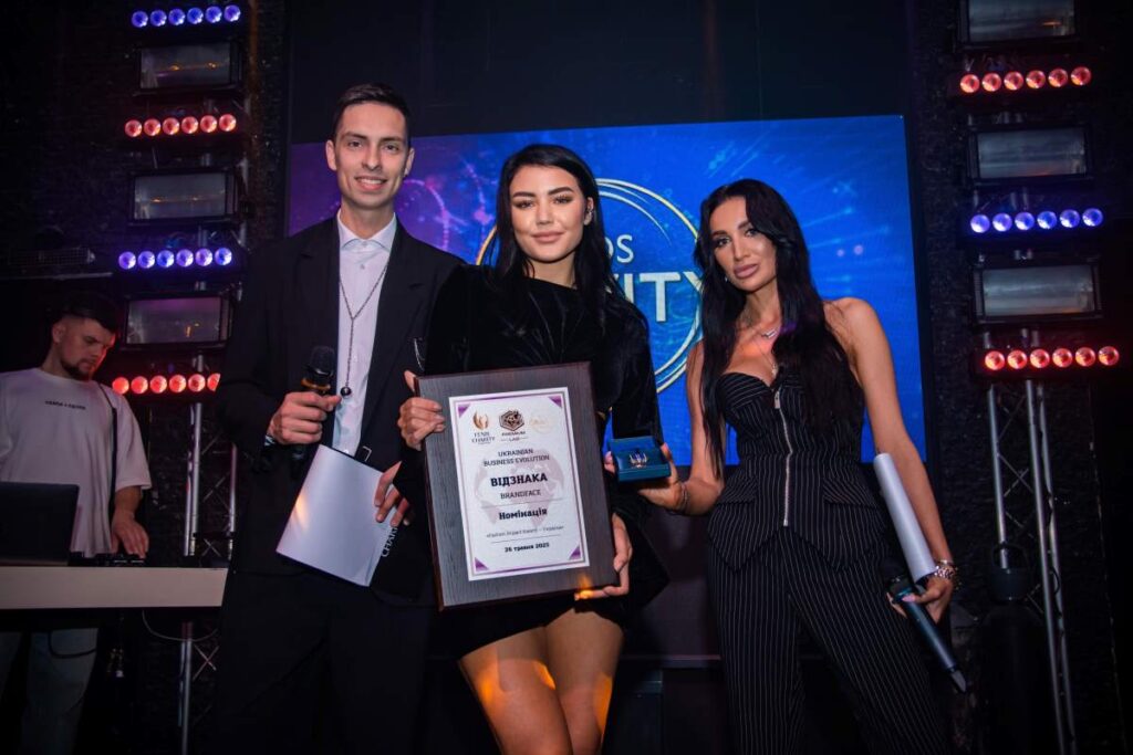 BRANDFACE та компанія Fashion Media отримали міжнародну нагороду та премію за значний внесок у розвиток індустрії та захист прав жінок.