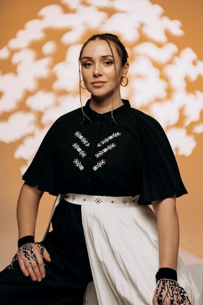 Пісня, як молитва: SANNA співає про батька, Батьківщину і себе