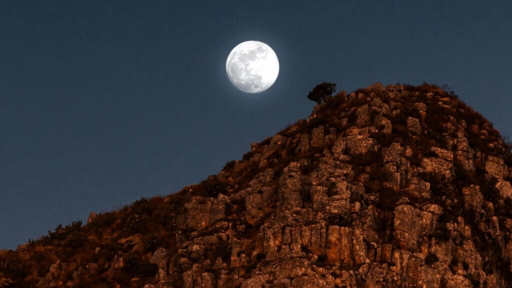 Повний Місяць у липні 2025 року: чого варто уникати цього дня