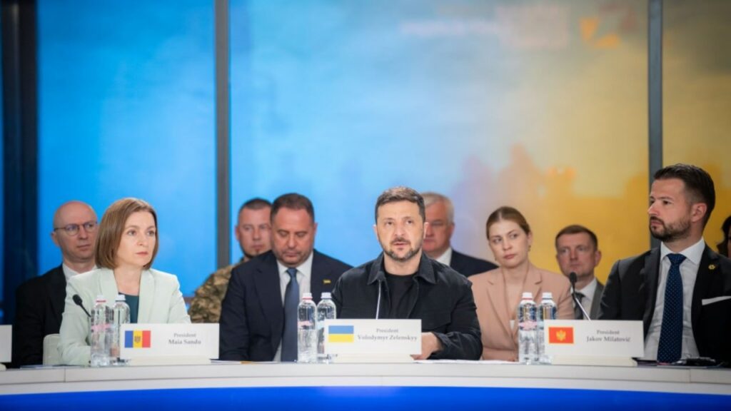 Військові плани РФ спрямовані на Одесу, а потім на кордони з Молдовою та Румунією – Зеленський