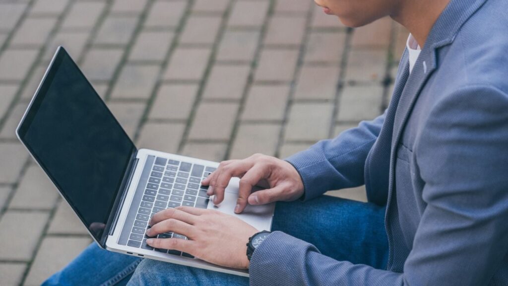 Підробляв документи заради статистики: на Івано-Франківщині викрили посадовця ТЦК