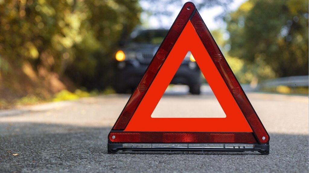 У Франції пасажирський автобус з українцями потрапив у ДТП: є загиблі та постраждалі