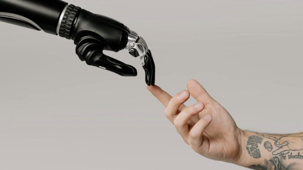 Люди програли ШІ в тестах на емоційний інтелект: дослідження