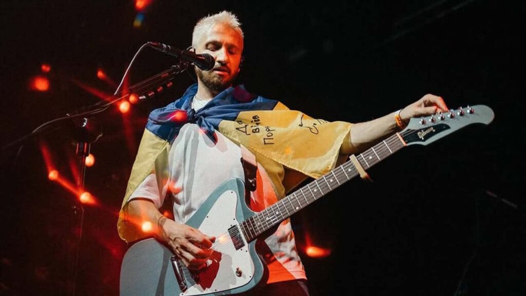 Росіяни знищили будинок соліста гурту Нерви: Покровськ стирають з лиця землі