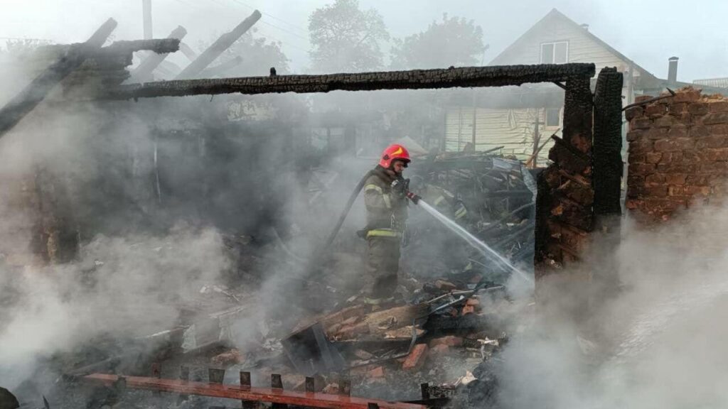 Трагедія у Прилуках: дрон вбив дружину, доньку та онука начальника пожежної частини