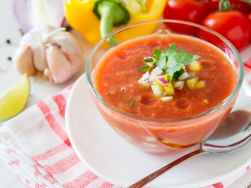 Найкращий холодний суп, який освіжить у літню спеку. Рецепт