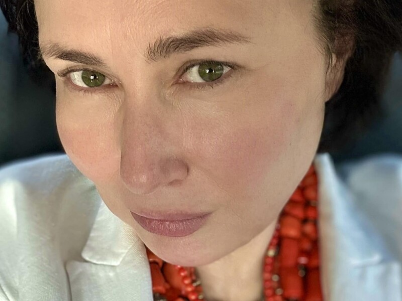 Мозгова показала, як підвищує собі настрій за 300 грн