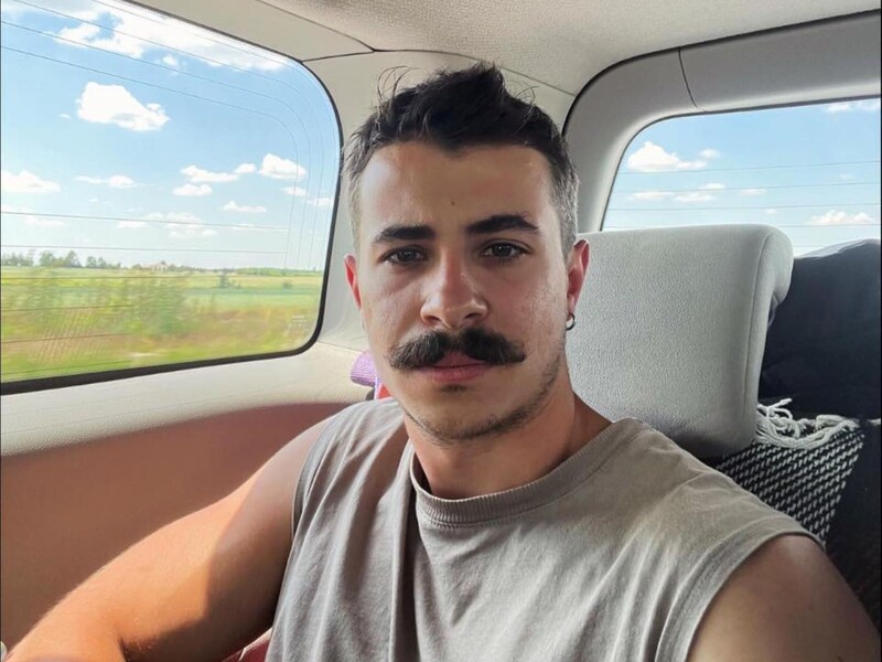 "Обіцяють "нову сексуальну руку". 28-річний син Грубича дістав тяжке поранення на фронті "Обіцяють "нову сексуальну руку". 28-річний син Грубича дістав тяжке поранення на фронті