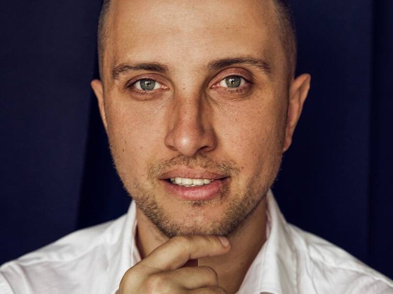 "Дешевше від черешні та яблук". Переможець "МастерШеф" показав, як спробував сезонний смаколик