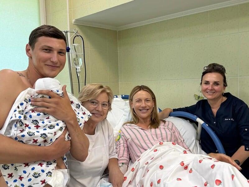 Нікітюк, яка народила первістка, показала декор, що уособлює її сім'ю