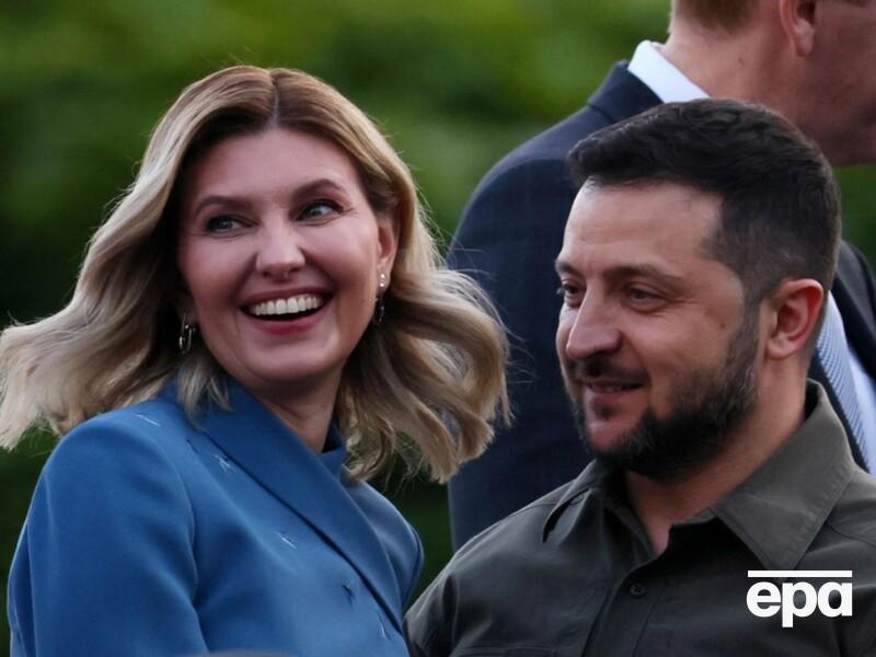 Ніжність і тактильність. Як Зеленські, які живуть окремо, фліртують одне з одним на публіці. Відео