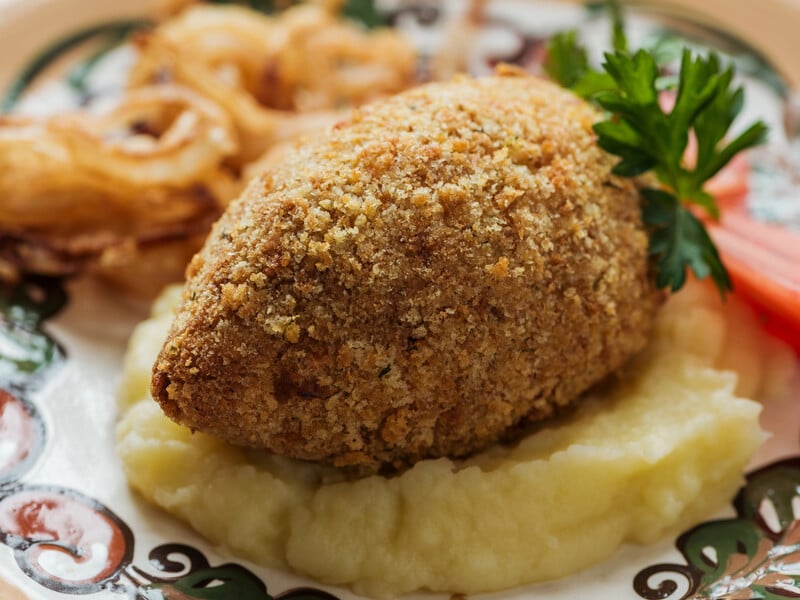 Легкий варіант котлет по-київськи: без мороки з філе, а на смак – дуже добрі