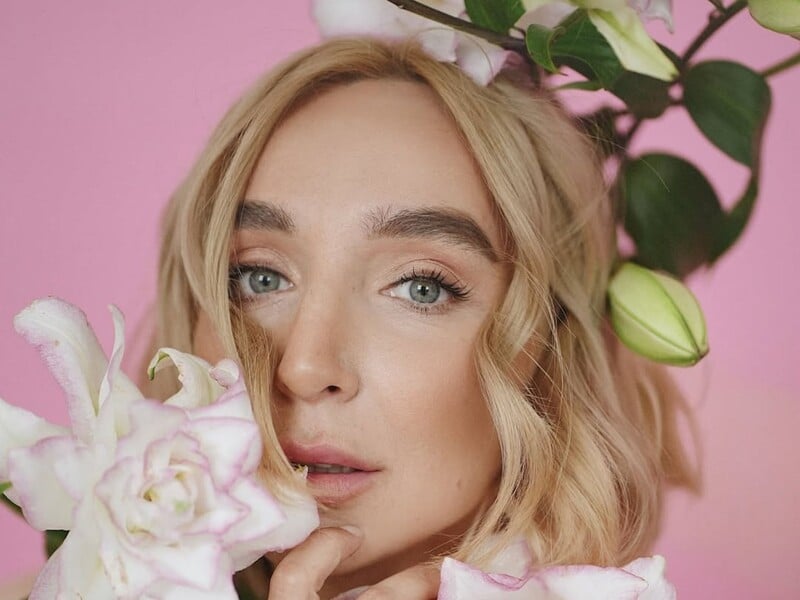 Нардеп Гончаренко пригрозив блогерці Мандзюк, захищаючи російськомовних дітей. Вона відповіла матом