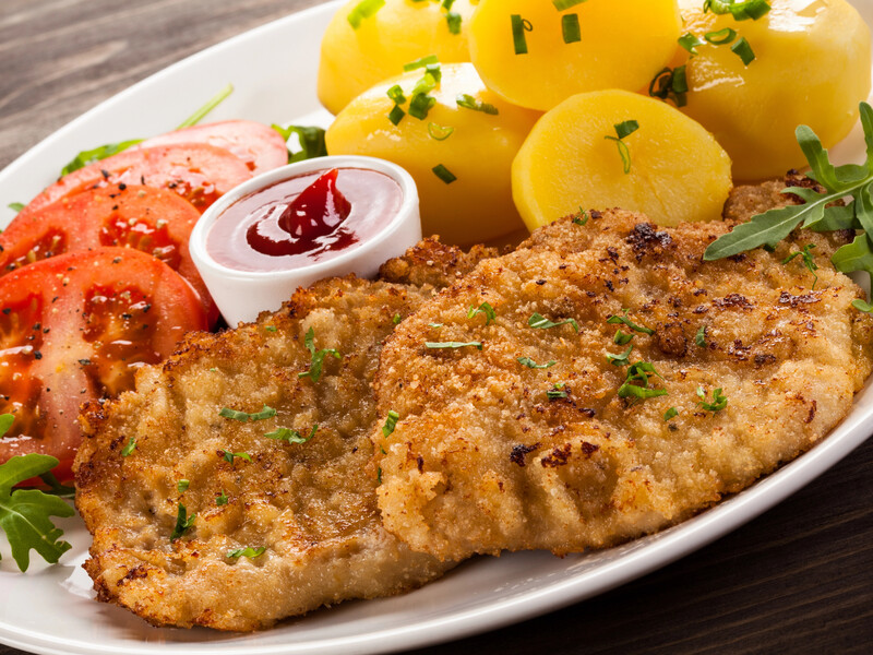 Зробіть це просте, але незвичне панірування – і відбивні стануть ще смачнішими. Швидкий рецепт