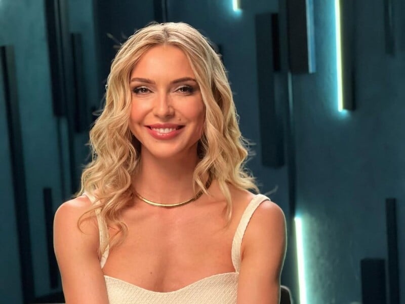 "Результат – у регулярності". Боржемська показала, як накачати руки без гантелей. Відео