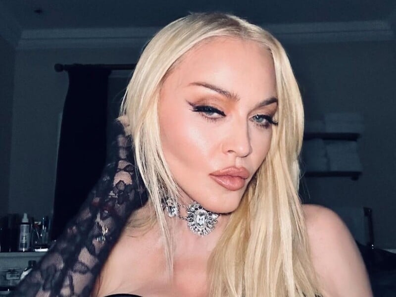 66-річна Мадонна показала, у якому вигляді з'явилася на вечірку у стилі 1990-х