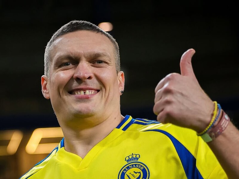 Усик за кордоном презентує відтворену мозаїку Горської, яку знищили в Маріуполі