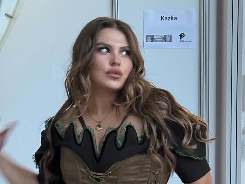 Заріцька показала пікантні фото без одягу у ванній