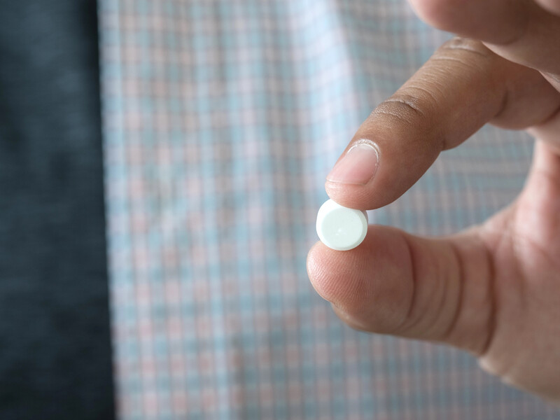 Таблетка аспірину здатна творити дива на городі. Досвідчені городники пояснили, як правильно застосовувати препарат