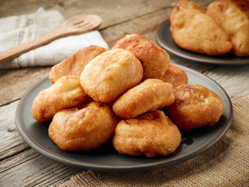 Пів години – і смачні смажені пиріжки готові. Простий і швидкий рецепт тіста для будь-якої начинки