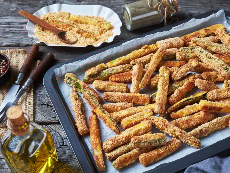 Усе дуже просто й дуже смачно. Рецепт кабачків фрі, які смачніші за картоплю