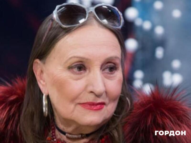 "Красивий, дуже розумний". 87-річна Кадочникова зізналася, що живе із чоловіком, молодшим за неї на 25 років