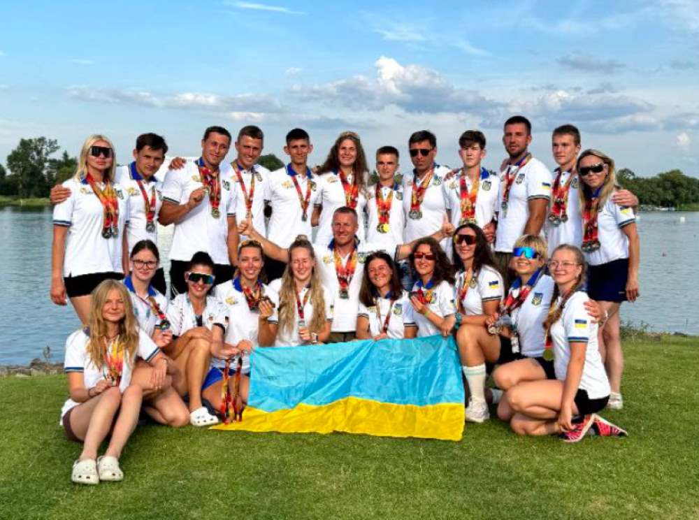 Знай наших! Українські “Дракони” увірвалися до світової веслувальної еліти на чемпіонаті у Німеччині