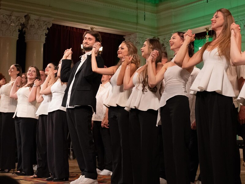 "Класна ідея!" "Укрзалізниця" здивувала планом співпрацювати з відомим колективом