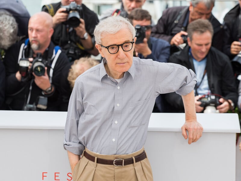 "Заплющує очі на звірства". У МЗС України назвали Аллена, який виступив перед росіянами, рупором Путіна "Заплющує очі на звірства". У МЗС України назвали Аллена, який виступив перед росіянами, рупором Путіна