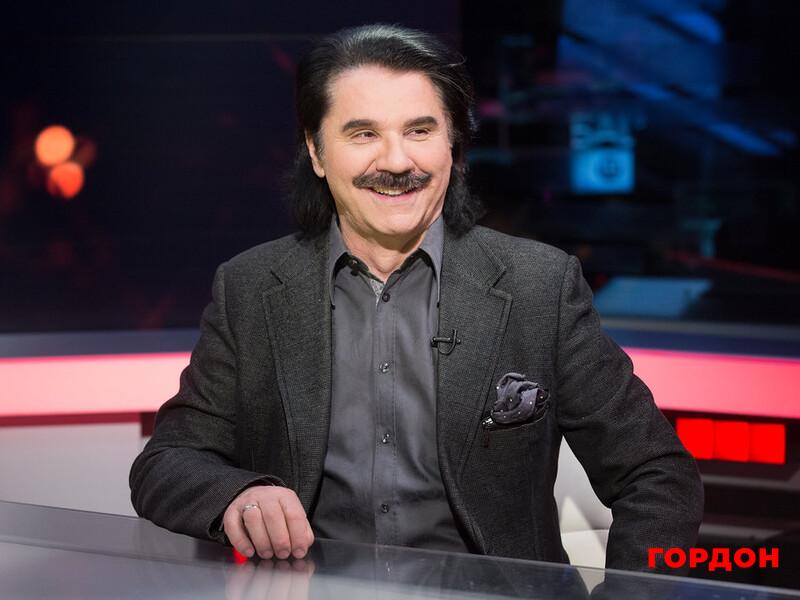 Зібров показав, чим займається вдома. У коментарях напрошуються в гості