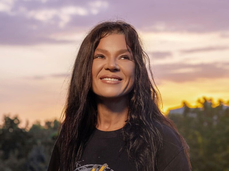 Руслана показала зустріч із матір'ю на вокзалі у Львові. Фото