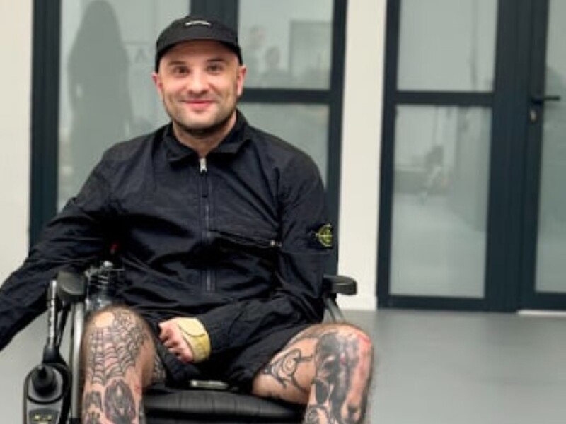 Розовий після скандального інтерв'ю показав свою нову дівчину Розовий після скандального інтерв'ю показав свою нову дівчину