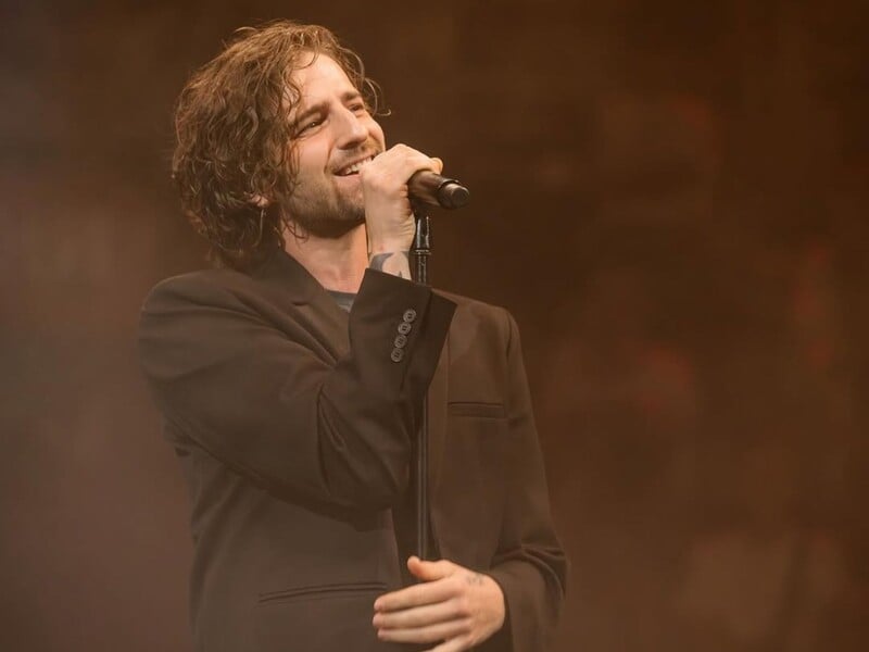 Dantes вийшов на публіку з акторкою, яка була його партнеркою в еротичному трилері. Фото