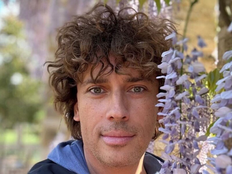 Галкін несподівано змінив зачіску, за що отримав хвилю коментарів. Фото до й після