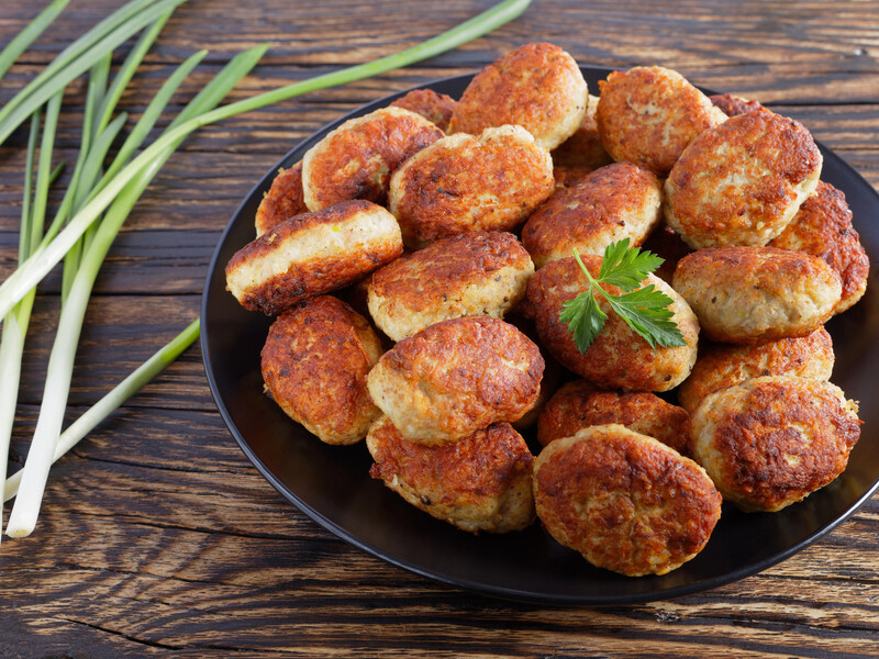 Такі котлети не розпадаються під час смаження. Рецепт без м'яса