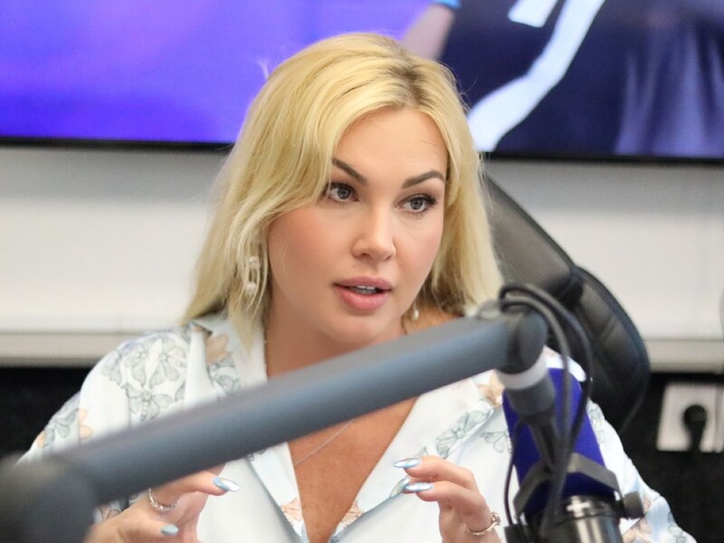 "Подруга" Камалії, яку вона назвала змією, розповіла подробиці про розлучення співачки