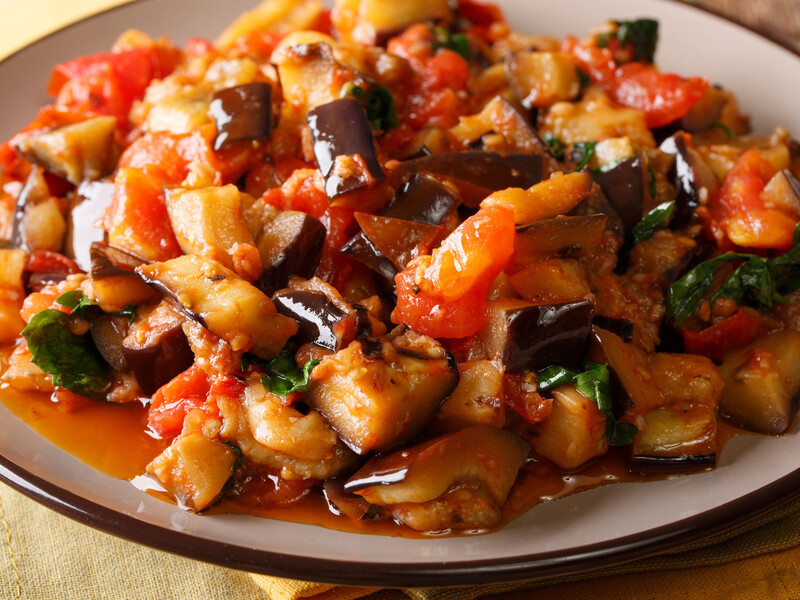 Змішайте баклажани і картоплю із цим – і отримаєте неймовірне рагу. Швидкий рецепт