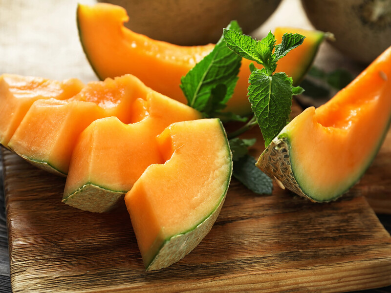 Якщо на дині немає цього – вона нестигла і несолодка. Перевірені лайфхаки