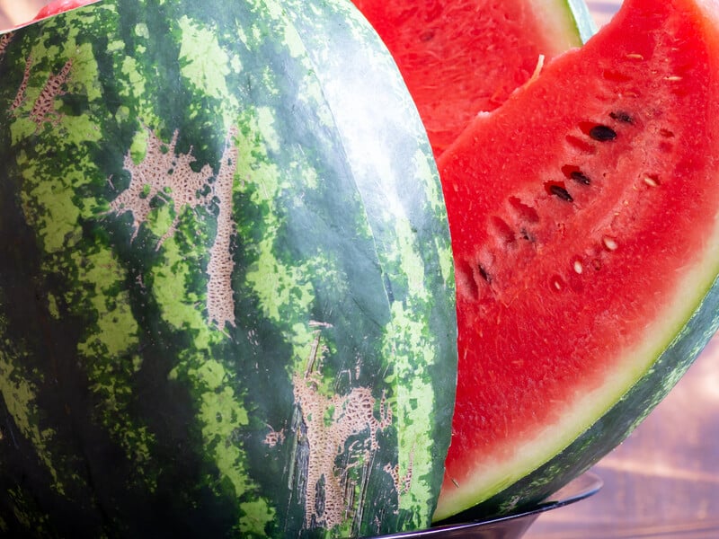 Якщо на кавуні немає цього – він нестиглий і несолодкий. Перевірений лайфхак