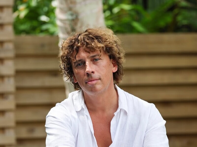 "Як наче з Аляски". Галкін з бородою, у шубі й інших неочікуваних образах здивував мережу