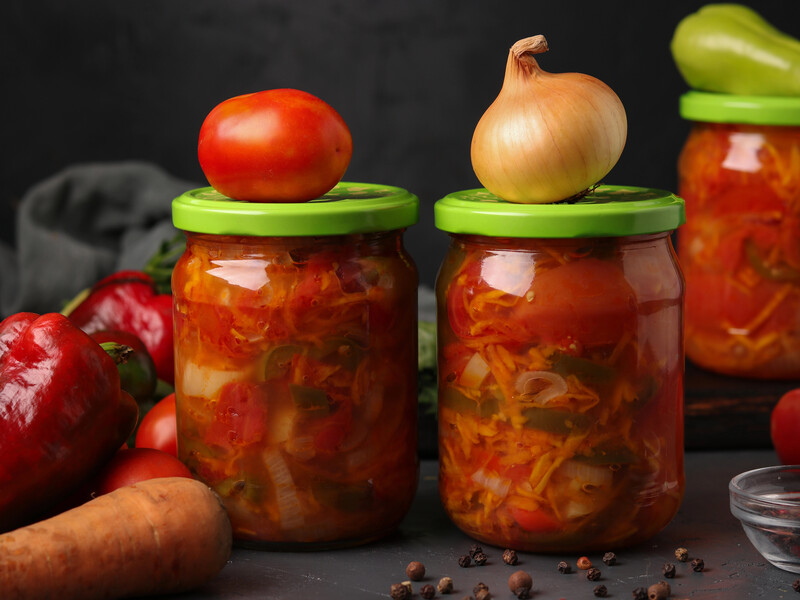 Змішайте це – і отримаєте неймовірно смачний салат "Десять овочів". Консервація від Клопотенка