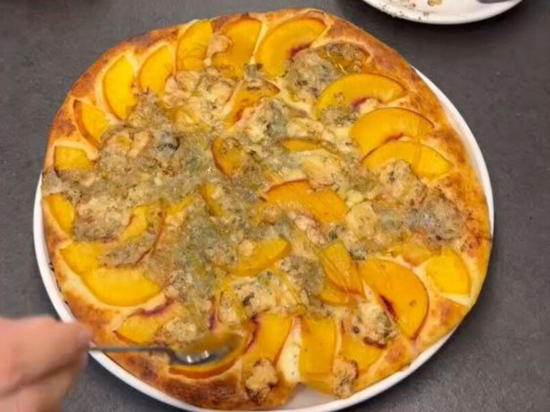 Це просте і швидке у приготуванні тісто зробить галету найсмачнішою. Дуже простий рецепт