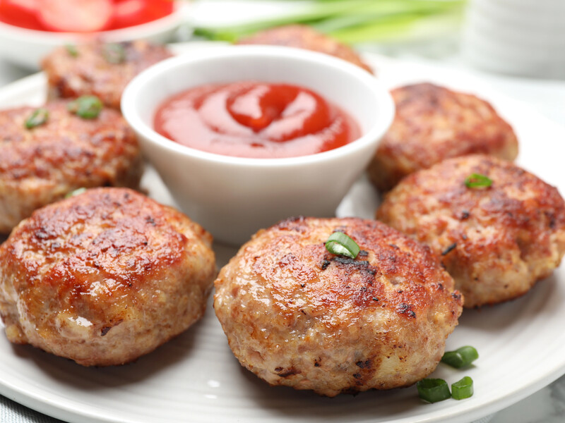 Котлети по-донбаськи. Смачна страва від переможниці "МастерШеф"