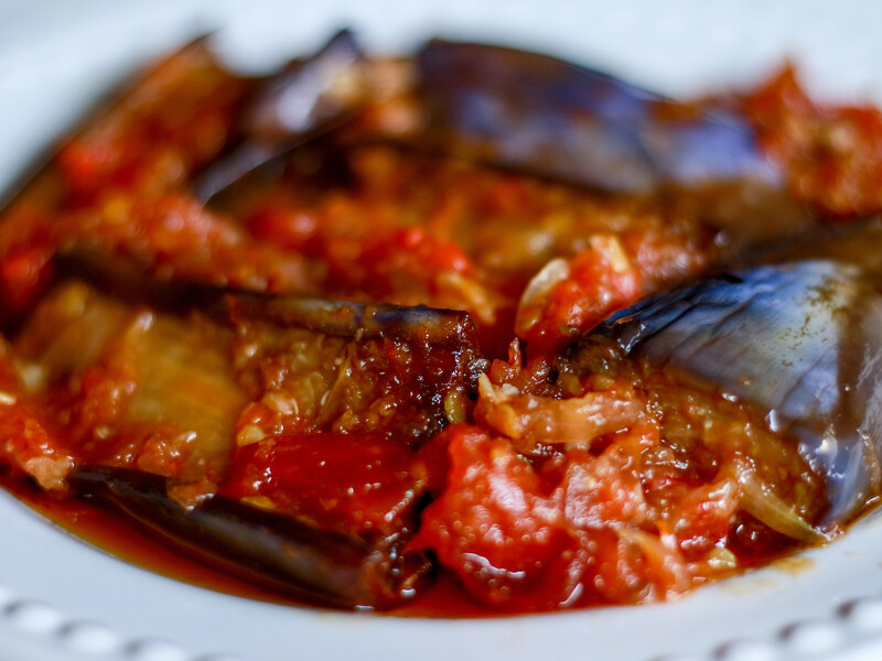 Ліниві баклажани "вогник"  – за 10 хвилин й без жодного вимочування