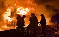 На Київщині внаслідок вибухів виникли пожежі - ОВА На Київщині внаслідок вибухів виникли пожежі - ОВА