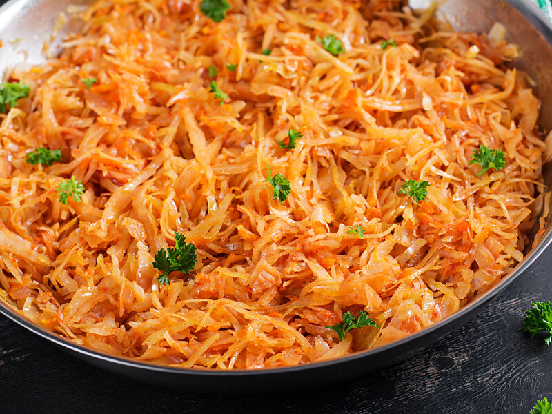 Запечіть капусту із цим – і отримаєте дуже смачну страву. Перевірений рецепт