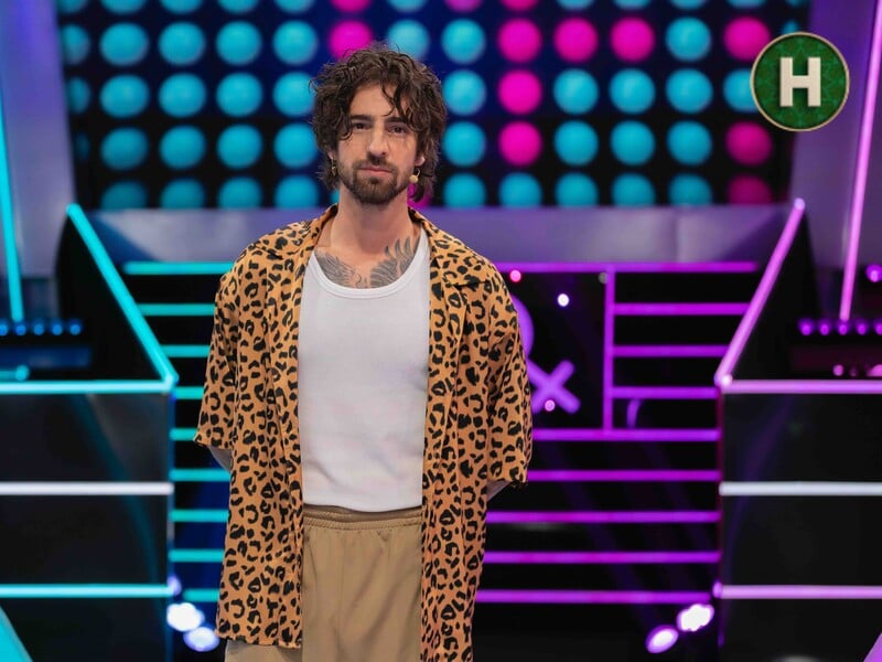 Ці приколи викликають подив в організаторів. Навіщо Dantes читає гороскопи і грає в лотерею