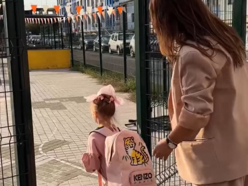 Tayanna розсекретила, до якого садка ходить прийомна дочка Могилевської. Співачка не змовчала