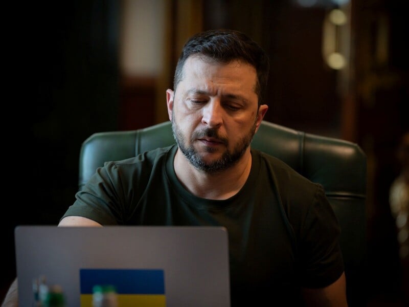 "Мама знає, що він президент". Кошовий розповів про останню зустріч із батьками Зеленського