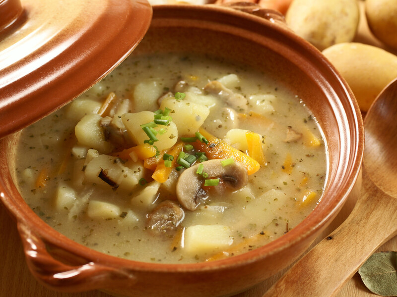 Восени цю траву варто приготувати всім. Запашна карпатська юшка. Збережіть реецепт